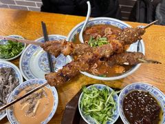 老北京羊肉串-门框胡同百年卤煮(新街口店)