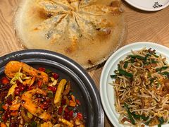 -宽鲜锅贴家常菜(永旺东部购物中心香港中路店)