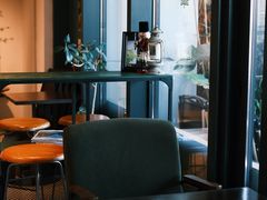 -luutosa  cafe & tea 鹿兔山