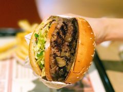-The Habit Burger Grill 哈比特汉堡(复兴soho店)