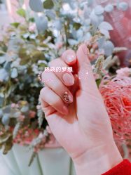 -好看加白色房子