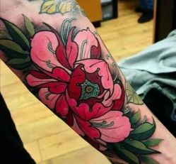 点击看大图 -龙之吻专业刺青·手工耳洞·纹身去色
