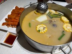 -肥仔文澳门猪骨煲(南京西路店)