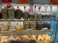 -红房子西点(汇联商厦天钥桥路店)