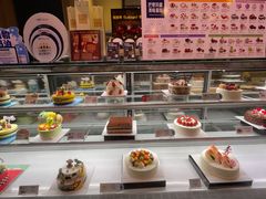 -巴黎贝甜(大宁国际商业广场店)