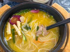 -桥香园过桥米线(国贸店)