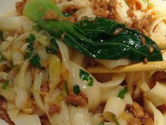 -顺溜·手工刀削面·黑金店(铜锣湾店)