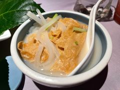 浓鸡汤豆皮-梧桐北京烤鸭·铜锅涮肉(海岸城店)