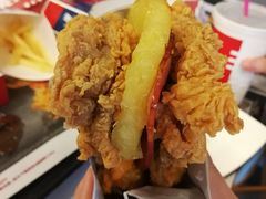 -肯德基(汤逊湖店)