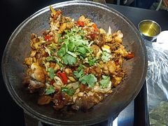-西街夜油条·麻团包乌饭