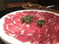 牛肉双拼-潮火锅·麻辣牛肉火锅(观音桥方圆·LIVE店)