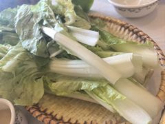-鲁朗纳麦石锅鸡庄园