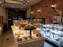 面包甜点陈列柜-金凤成祥(草桥店)