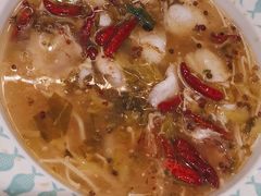 -姚姚酸菜鱼·金戈戈香港豉油鸡(喜荟城联名店)