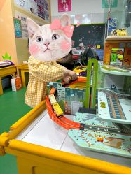 -菠萝树益智玩具体验馆(欧亚卖场店)