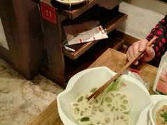 -纸盐河码头火锅(十八梯店)