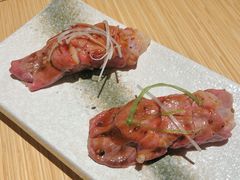 生牛肉火炙寿司-舞漁日料美人胶原锅(陆家嘴中心店)