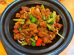 -老姑砂锅·烧烤天津菜(体北道店)