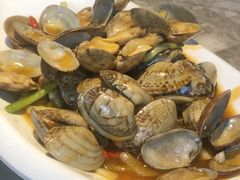 -沪小胖小龙虾(淮海中路旗舰店)