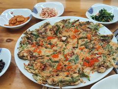 -亲昵春川鸡排(韩国美食街店)