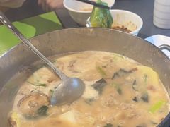 -四季喧黔味豆米火锅(万达广场店)