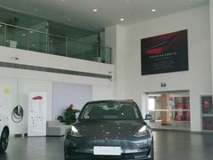 -TESLA 特斯拉(北京南四环中路特斯拉中心)