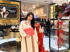 -百盛(万象城店)