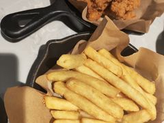 -必胜客(上地华联店)