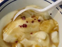 -云阿蛮云南生烫牛肉米线(奉贤路店)