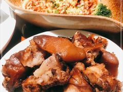 -江城小馆陕南妈妈菜·全球旅行餐厅(钟楼店)
