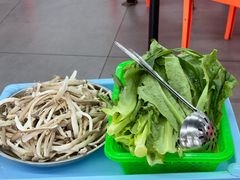 -大眼强五杯鹅·桑拿鸡煲