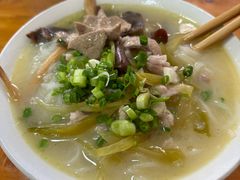 -老字号巴山酸菜米线(巴渝佳梦小区店)