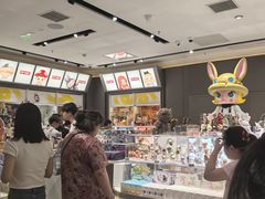 -泡泡玛特POPMART(世豪广场店)