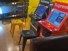 -伯爵·沉浸式超级密室·直营店