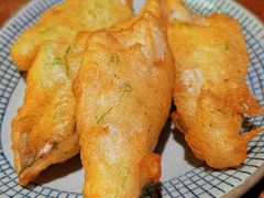 苔香小黄鱼-蟹黄鱼·深夜面馆(巨鹿路店)