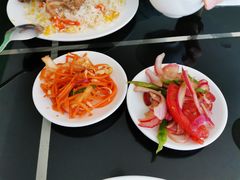 小菜-特丰抓饭(莱茵庄园店)