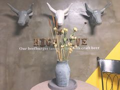 -HIGH FIVE哈福手工汉堡(桂林路店)