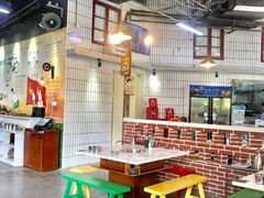 大堂-憨铁匠老火锅(龙岗万科里店)