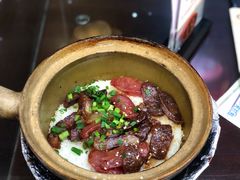 原件腊肉腊肠煲仔饭-红星光发煲仔饭(文海店)