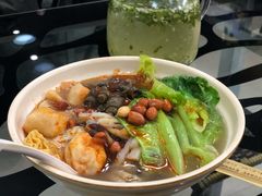 -笋果坊螺蛳粉(竹园小区店)