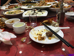 -绿岛酒楼(小海地店)
