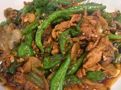 -霸蛮湖南菜·牛肉粉(荣京西街店)