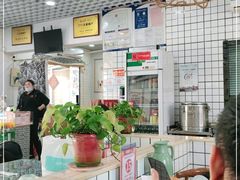 大堂-八两八金·莱芜特色炒鸡(市南漳浦路店)