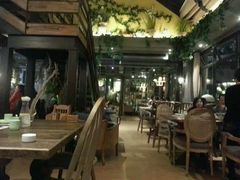 -屋顶花园餐厅(步行街老地王大厦店)