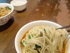 -建新园过桥米线(老街店)