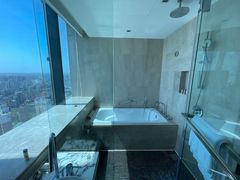 -上海龙之梦万丽酒店