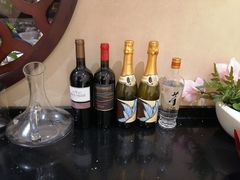 -胡记饭店(保工街店)