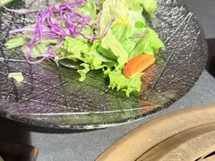 -铭牛烧肉·和牛海鲜自助(高新月牙湖店)