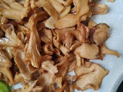 清炒千佛菌-干老四雅鱼饭店(滨江西路店)