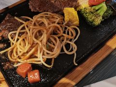 -豪客来牛排(府河店)
